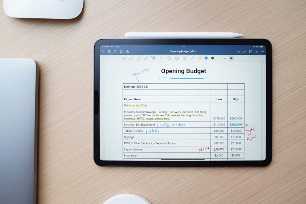 Best Offline Accounting Software for Small Business in 2024 a tablet with a screen