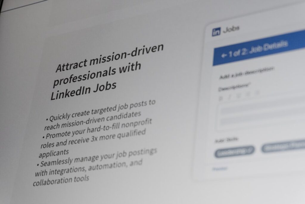US Jobs Data Beats Forecasts Again Amid Economic Headwinds Linkedin jobs website interface with job details